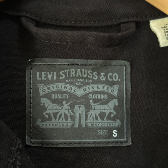 Black Denim Levi’s Jacket Size S - Picture 7 of 9